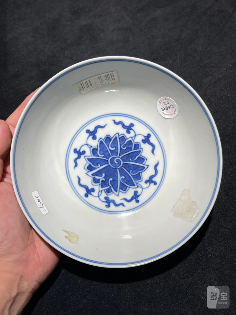 清光绪 青花缠枝莲纹碗 - 图5